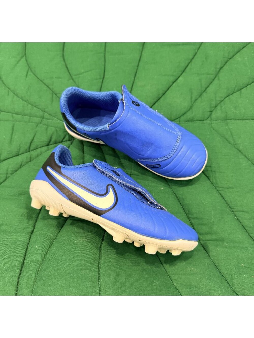 Nike Tiempo Toddler 11.5 Legend 10 Club Solar Royal Blue Soar White